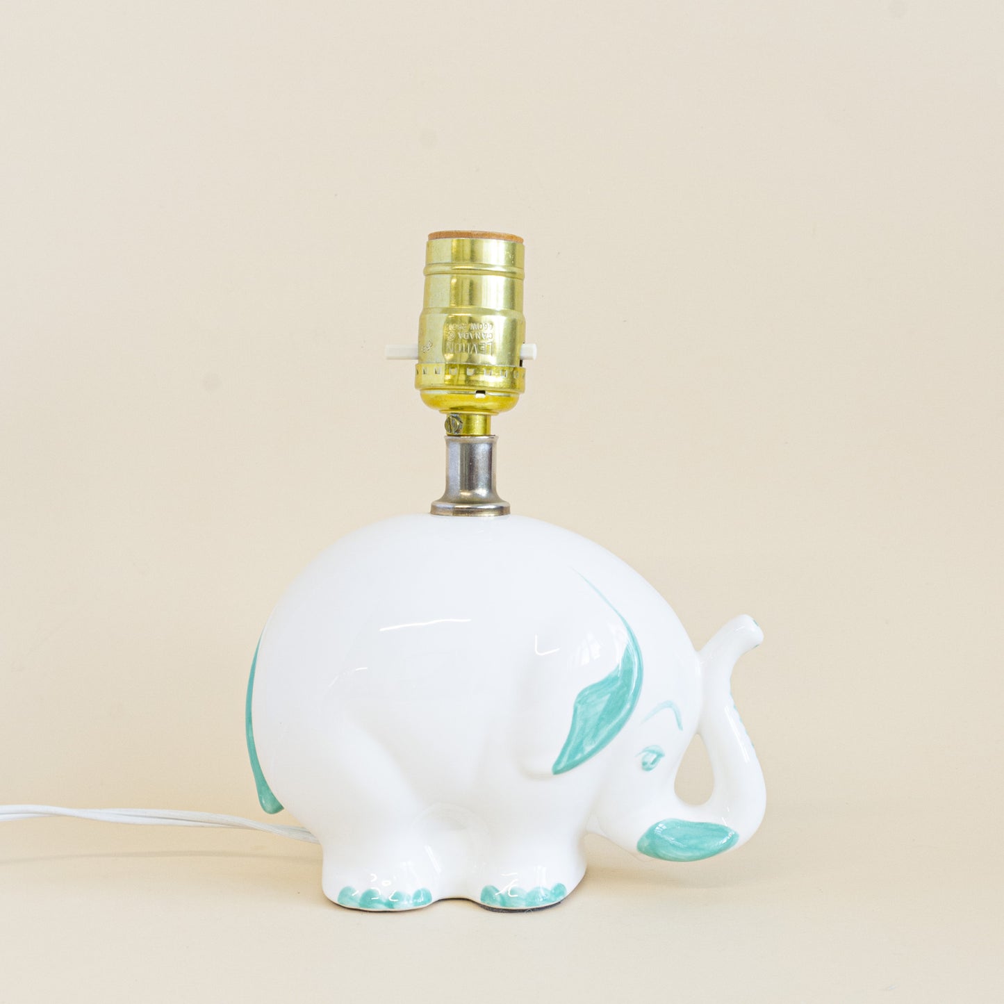 Ceramic elephant lamp