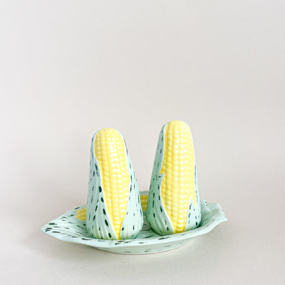 Corn salt and pepper shaker