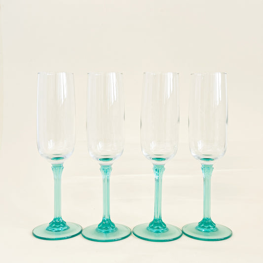 Turquoise ribbed champagne flutes