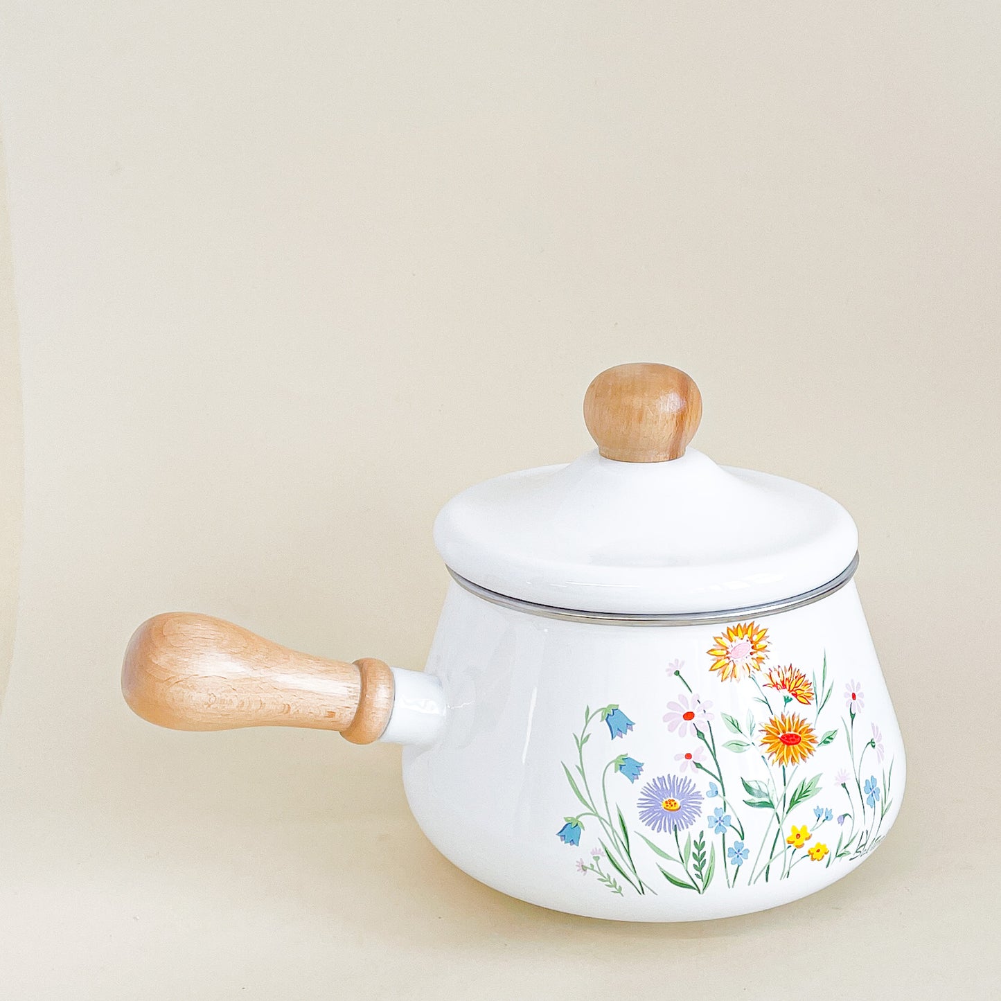 Pastel flowers fondue dish