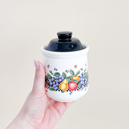 Small fruity canister 1991