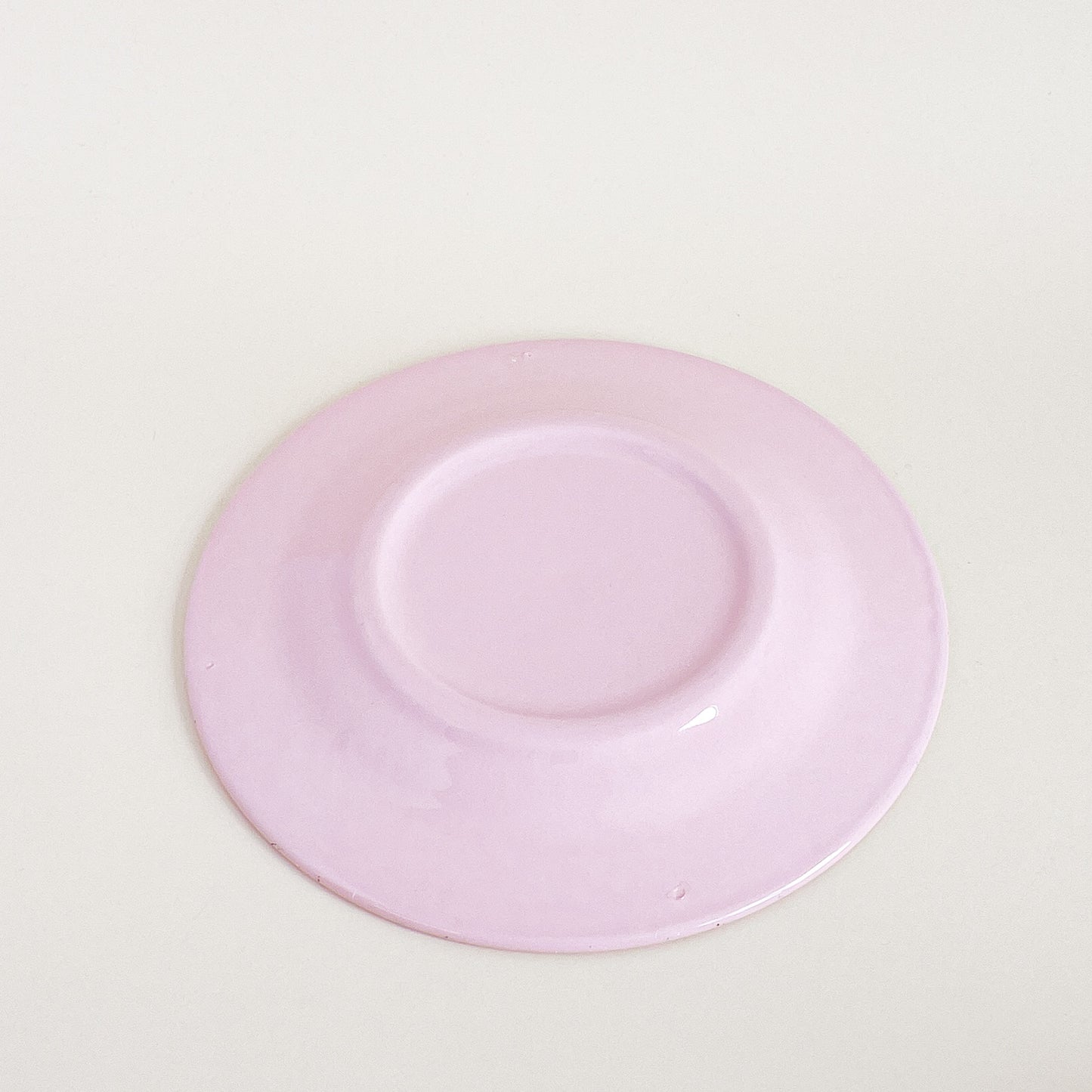 Splash pink plates