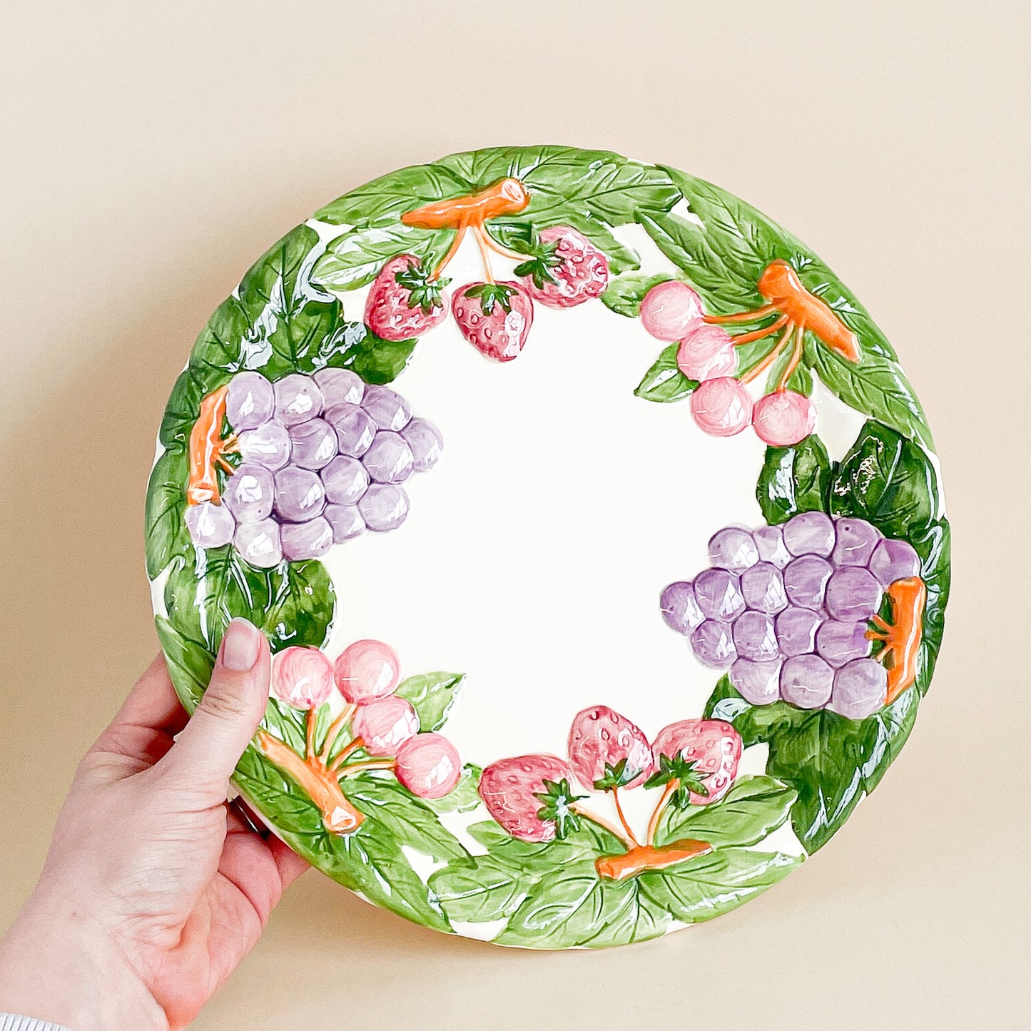 Large fruit serving plate