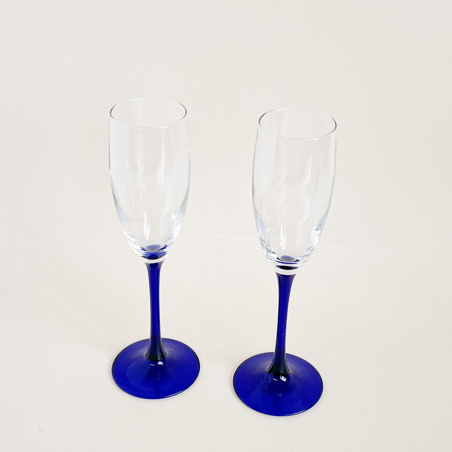 Cobalt blue Luminarc champagne flutes